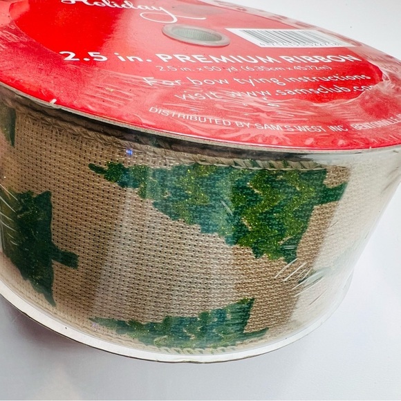 Lot of  7 Christmas New & Used Ribbon Wired & Non Wired, Various Types & Widths - Picture 9 of 11